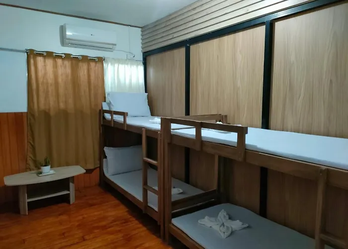 Hotel Axis