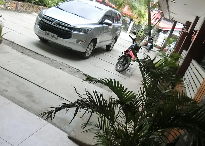 Axis 2* Lapu-Lapu City